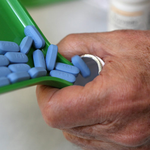 Citing ‘exploding’ HIV epidemic, WHO says all gay men should take antitretroviral drugs