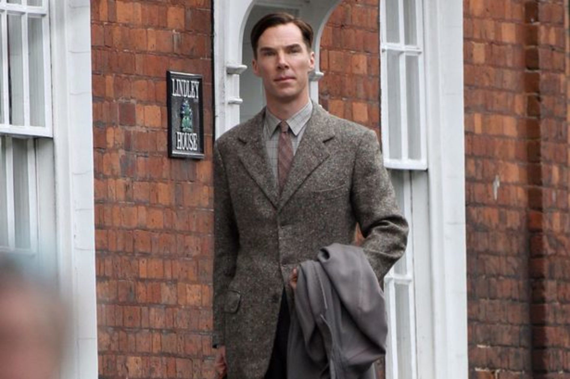 Benedict Cumberbatch Believes Alan Turing Should Be Celebrated As Gay Icon On Bank Notes