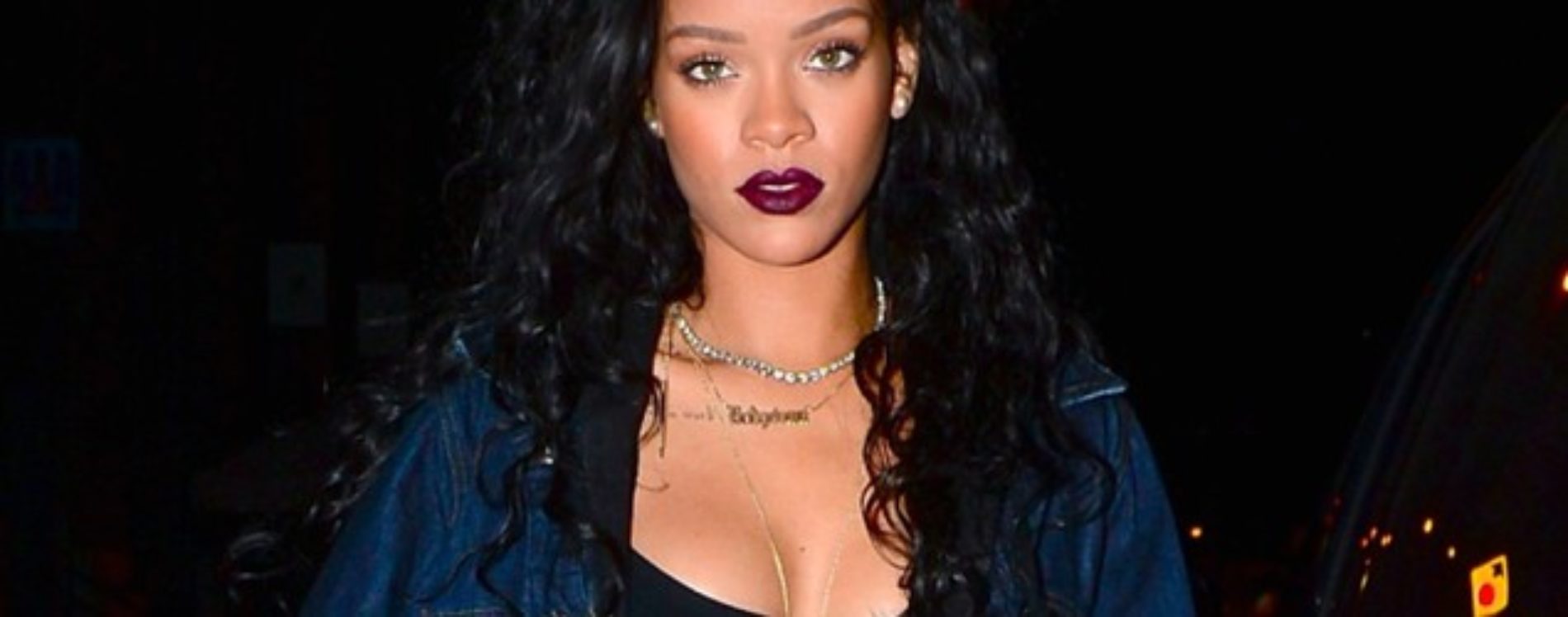 12 Rihanna Outfits That Absolutely Shouldn’t Have Worked . . . But Did