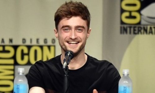 Daniel Radcliffe Is Thankful To Be ‘Rear of the Year’