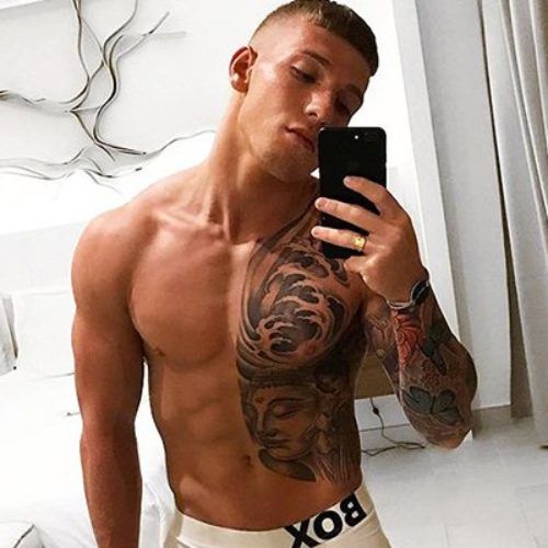 ‘Bromans’ star Brandon Myers shows off new leg tattoo, but that’s not what his followers are looking at
