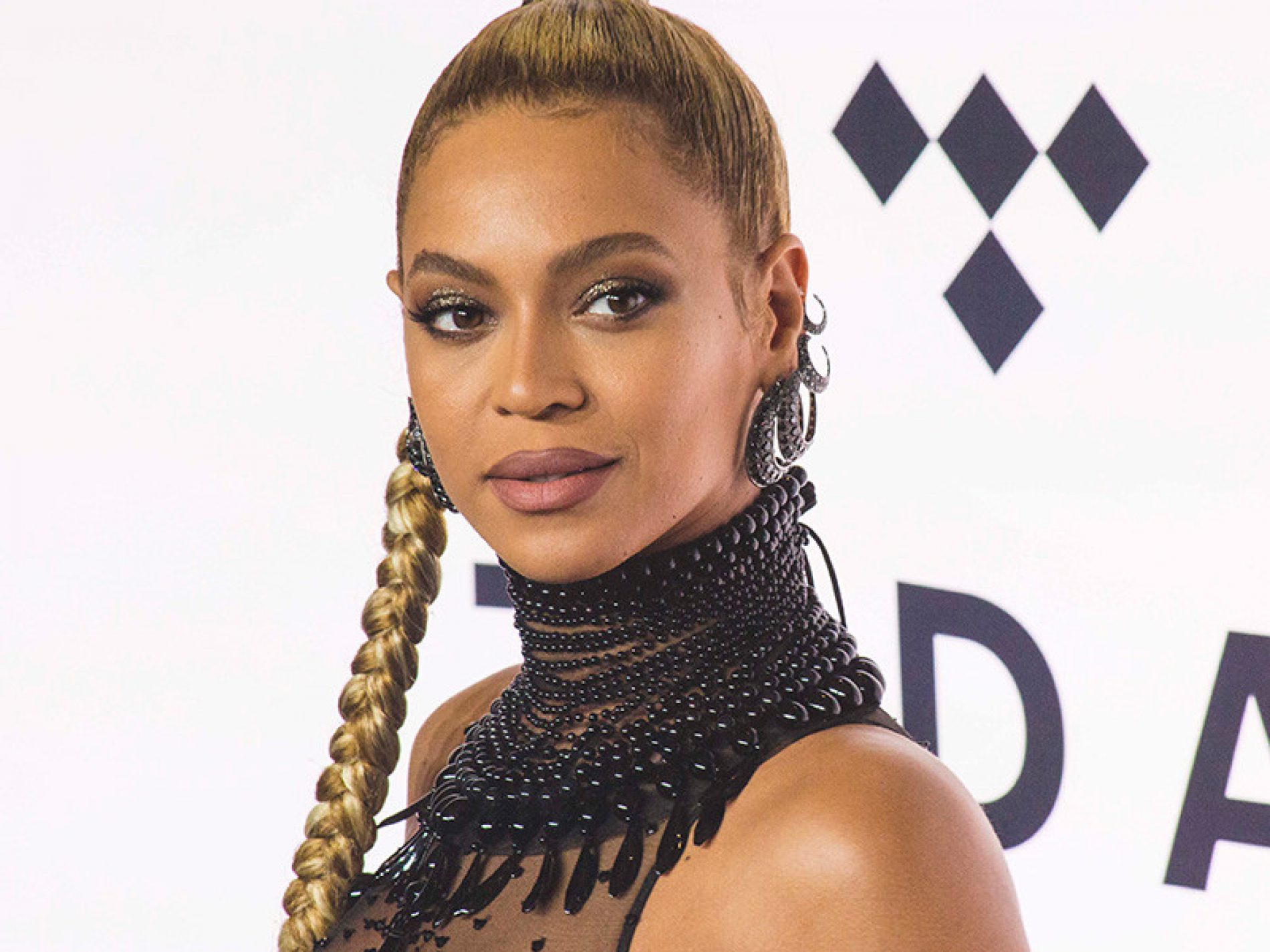 Some Scientist Had The Nerve To Rank Beyoncé As The Second Most Beautiful Woman On Earth