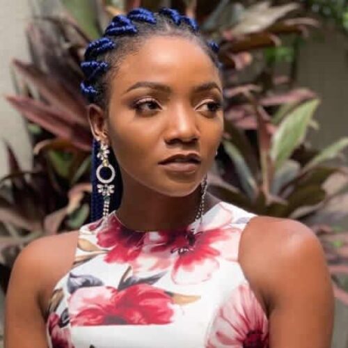 “To The Members of the LGBTQ Community … I’m Sorry.” Simi Apologizes For Homophobic Behaviour | The Nigerian LGBTQ Community Reacts To The Apology